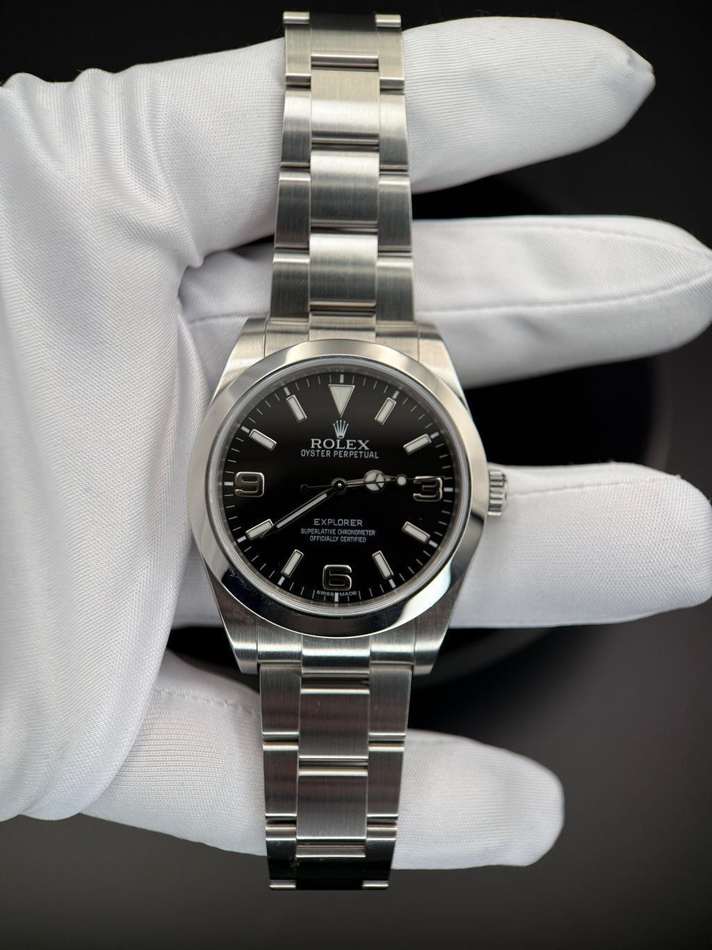 Rolex Explorer 39mm | Ref. 214270 | 2011 | Complete Set