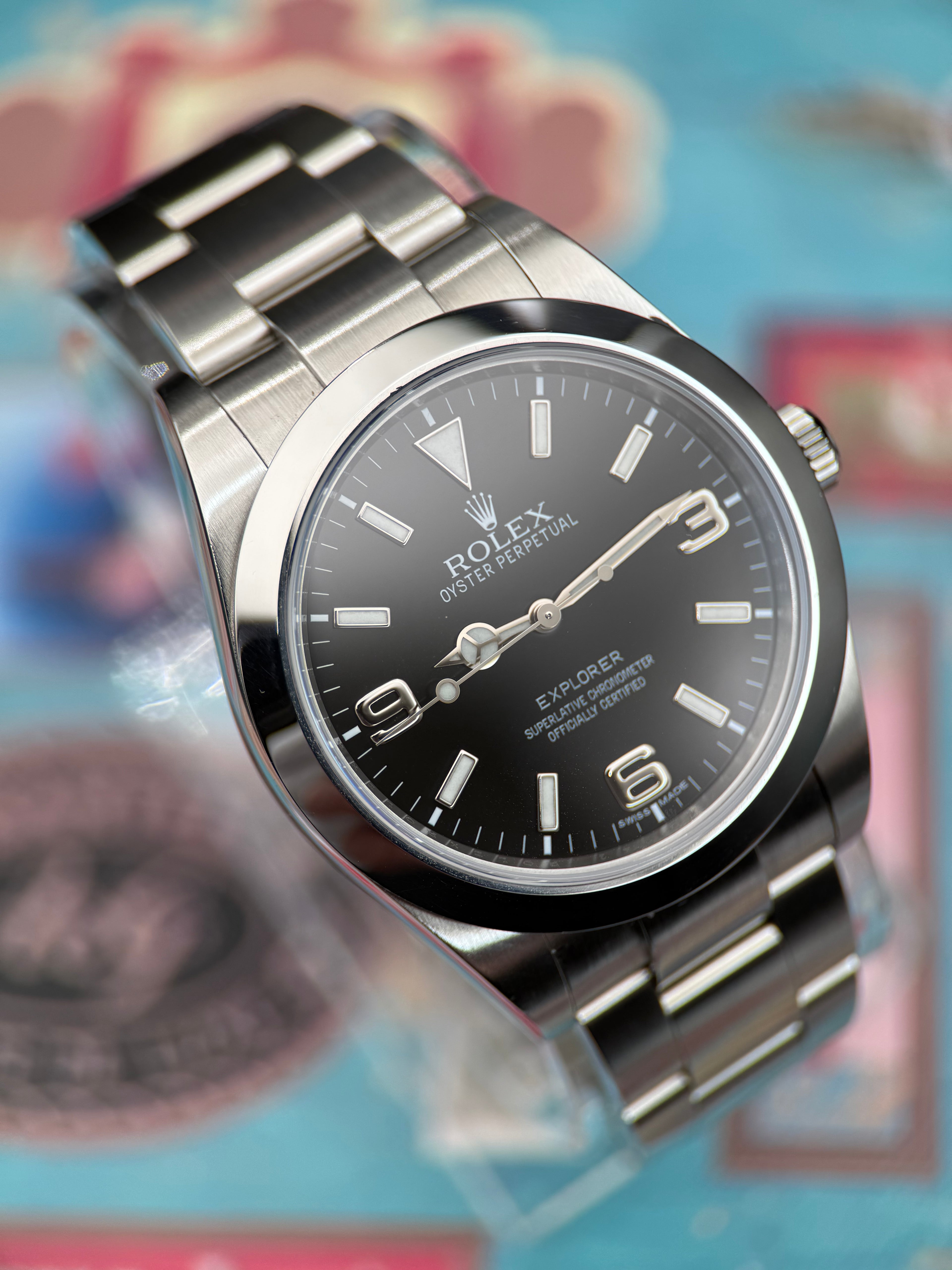 Rolex Explorer 39mm | Ref. 214270 | 2011 | Complete Set