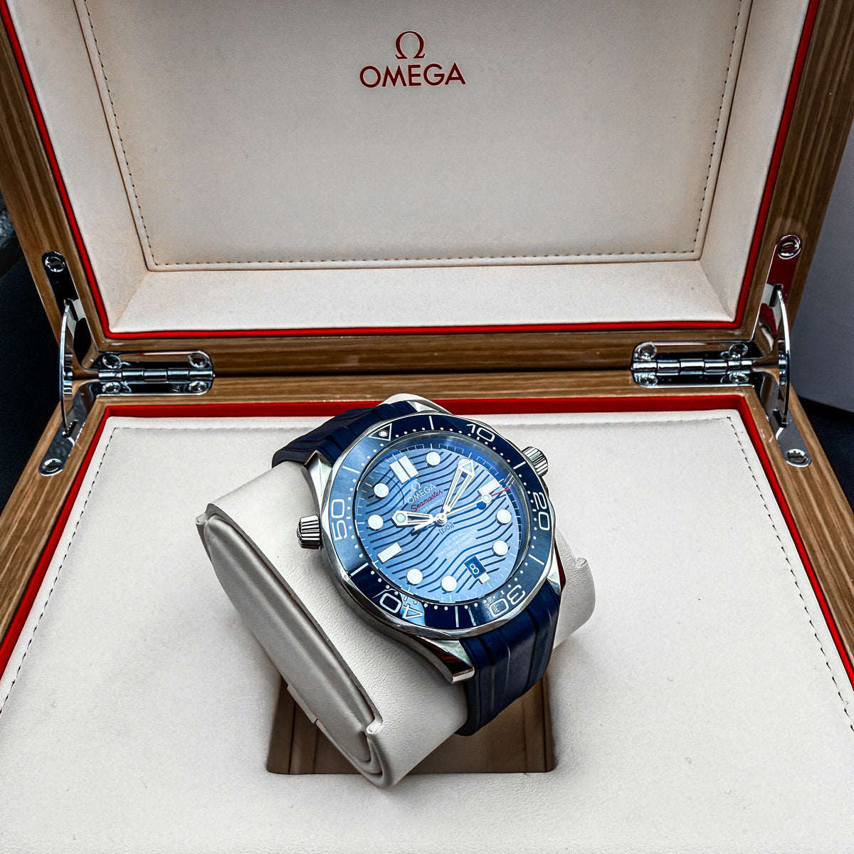 Omega Seamaster Diver 300M Co-Axial Master Chronometer 42mm — Blue Dial — Full Set