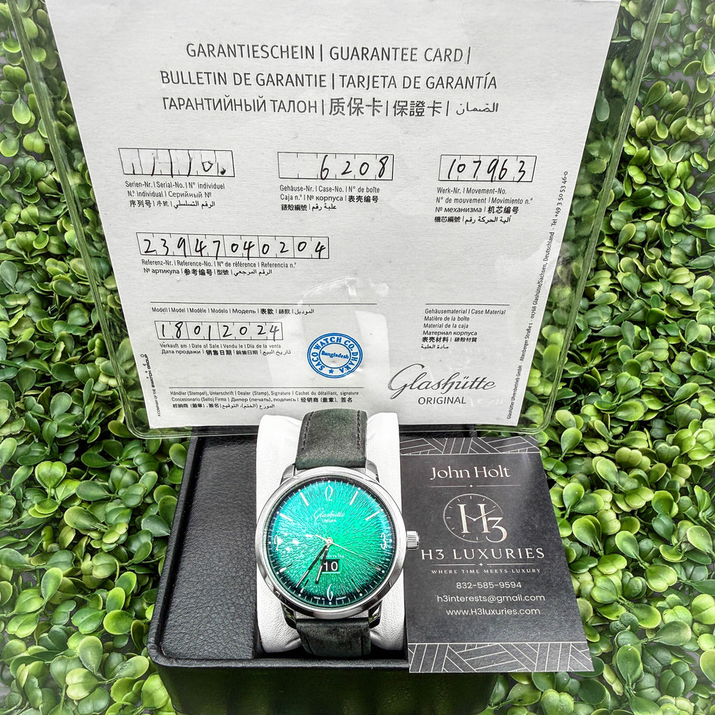 Glashütte Original Sixties Panorama Date — Green Dégradé Dial, 42mm