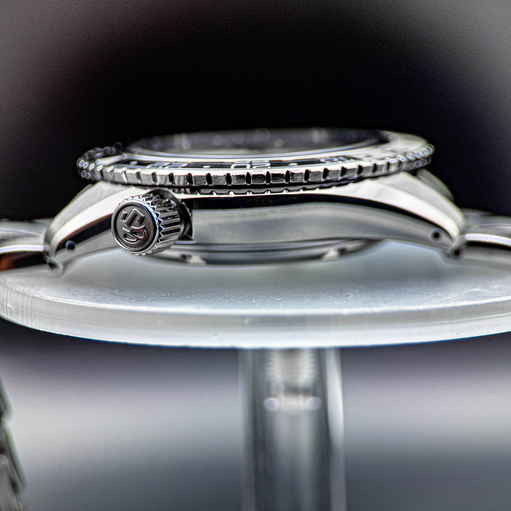 Grand Seiko Hi-Beat 36000 GMT — Green Dial, 44.2mm